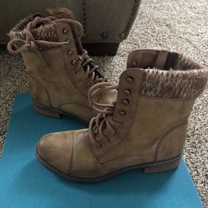 Aldo combat boots